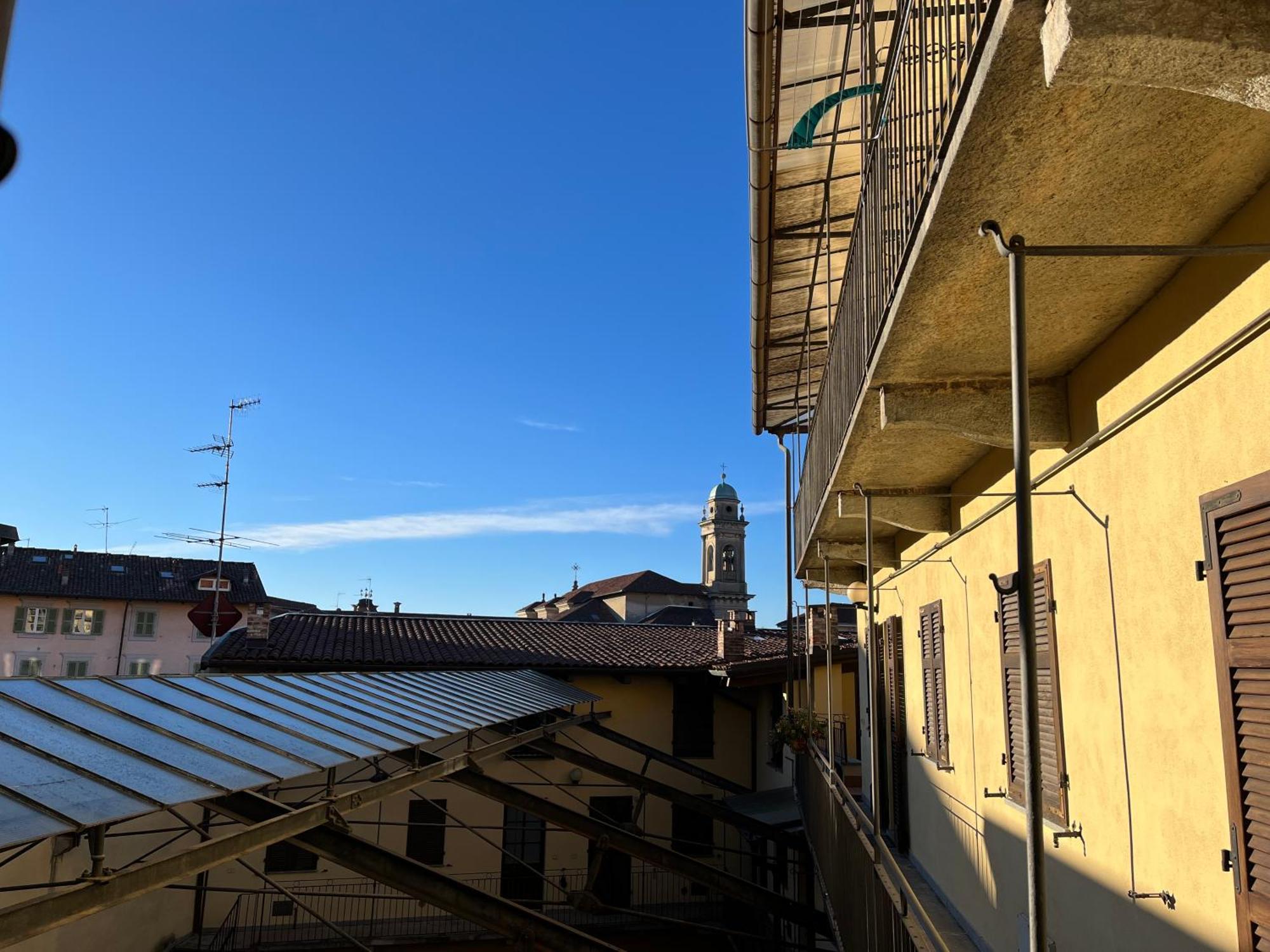 L'Appartamento Di Ringhiera Б'єлла Екстер'єр фото